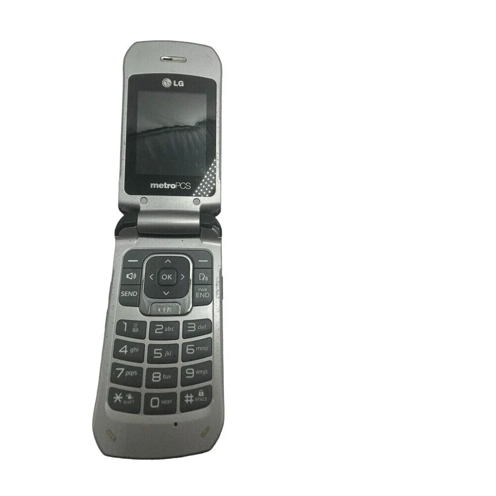 Lot 5 Vintage Cell Phone Flip Phones from Various Brands FOR PARTS, AS IS.